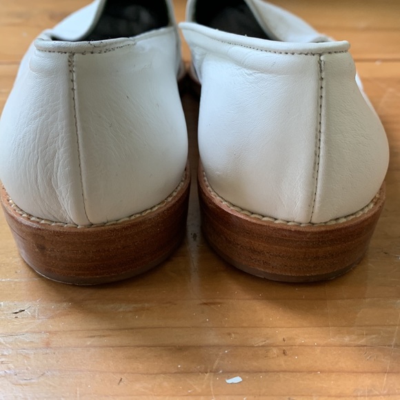Vintage JOAN & DAVID White Leather Loafer Flats size 7 1/2 - Picture 6 of 9